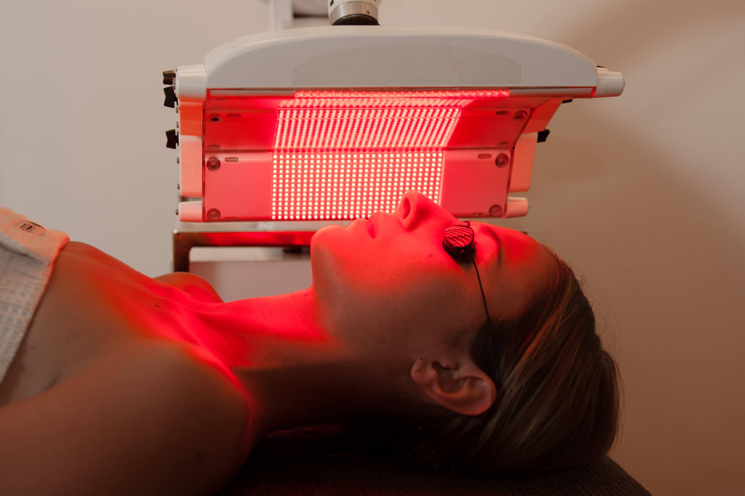 red-blue-light-therapy-viva-vitality-lakeland-fl